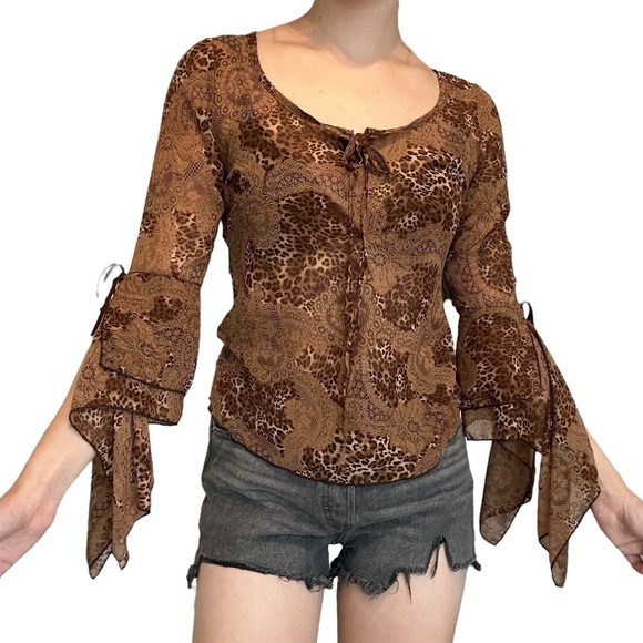 Vintage Y2K Animal Print Blouse Ruffle Flare Sleeve 2000s Bimbo Size Small - Picture 1 of 8
